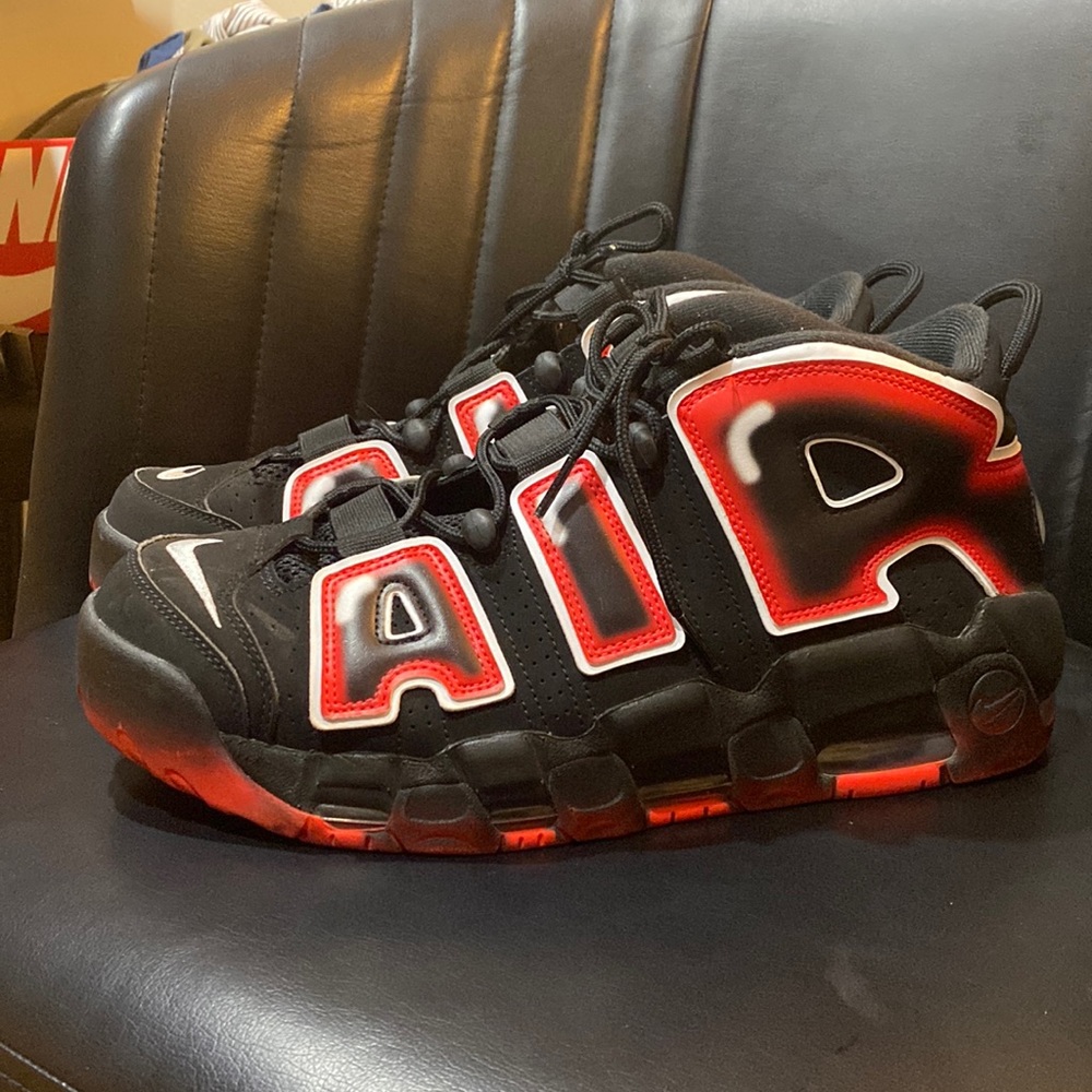 Nike Uptempo
